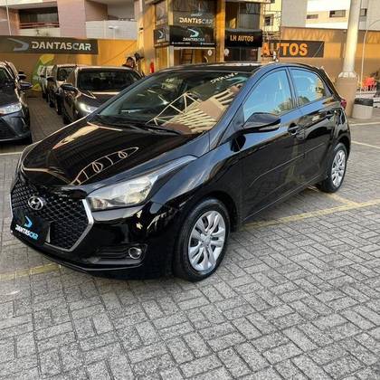 HYUNDAI HB20 1.0 COMFORT PLUS 12V FLEX 4P MANUAL HYUNDAI HB20 1.0 COMFORT PLUS 12V FLEX 4P MANUAL